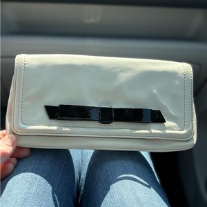 Kate Spade Chelsea Park Keira Clutch Cream w Black Bow More pics to come